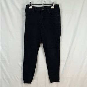 1822 Denim - Women’s Jeans - Black - Cut off Ankle - Size 6